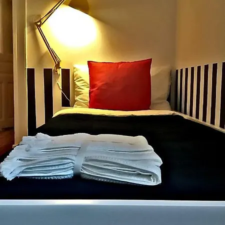 Casa Amarela Apartment Lisbon